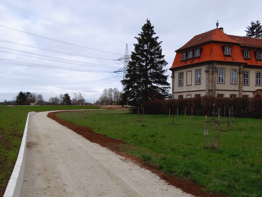 Bild: Deichhinterweg (BB 1) beim Mainschlösschen