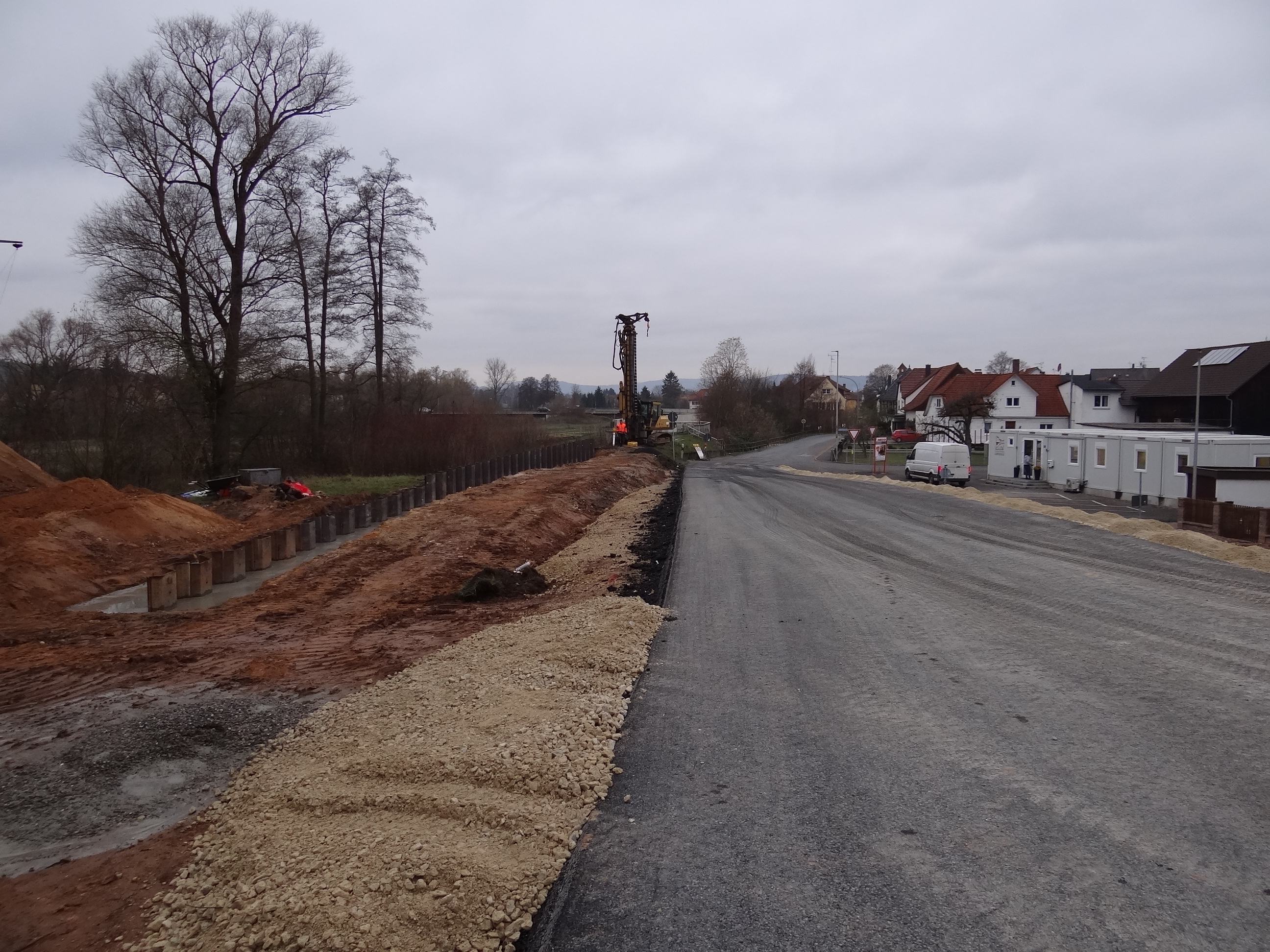 Deichüberfahrt „Obere Mühlenstraße“ - Ortseinwärts Deichüberfahrt „Obere Mühlenstraße“ - Ortseinwärts